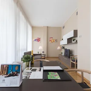  Appartamento Hemeras Boutique Homes - Design Near Duomo Cathedral Italia